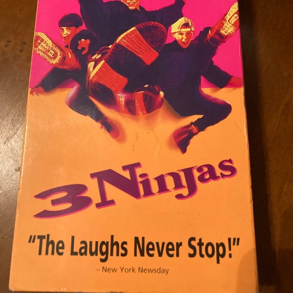 3 NINJAS LAUGHS NEVER STOP RATED PG VHS FUNNY SHOW - Picture 1 of 2